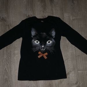 Long-sleeved cat shirt